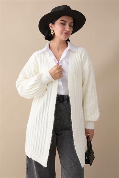 Peluş Fitilli Beyaz Triko Hırka