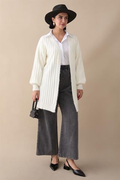 Peluş Fitilli Beyaz Triko Hırka