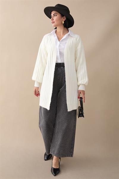 Peluş Fitilli Beyaz Triko Hırka