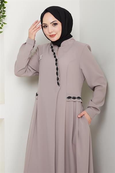 Petek Taşlı Broş Detay Bej Ferace