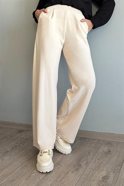Pile Detay Bol Paça Ekru Pantolon