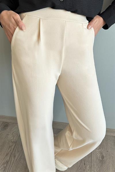 Pile Detay Bol Paça Ekru Pantolon