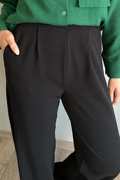 Pile Detay Bol Paça Siyah Pantolon