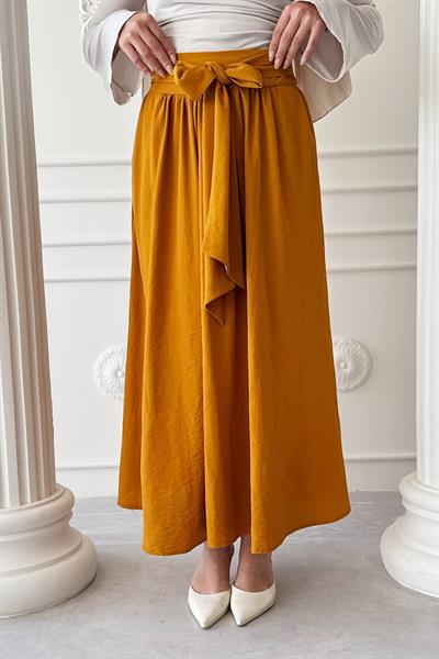 Pileli Kuşak Detay Sarı Etek