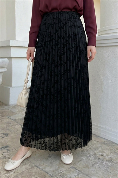 Piliseli Çiçekli Siyah Flok Etek