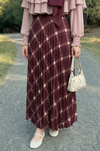 Piliseli Ekose Bordo Etek