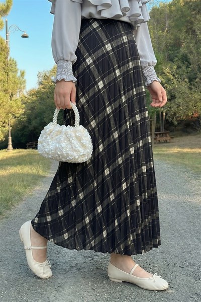 Piliseli Ekose Siyah Etek