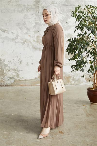 Piliseli Limelda Bej Şifon Elbise