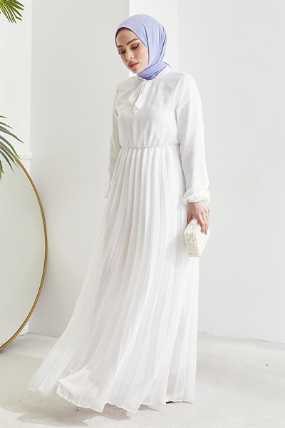 Piliseli Limelda Beyaz Şifon Elbise
