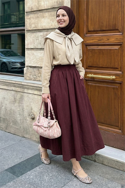 Puantiye Yaka Garnili Bej Gömlek