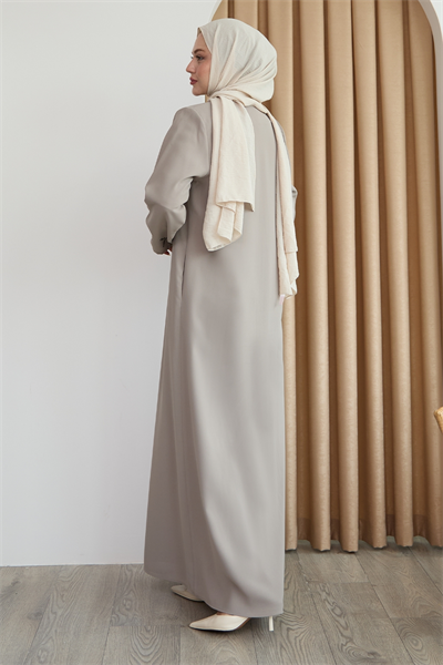 Pul Desenli Düz Taş Ferace