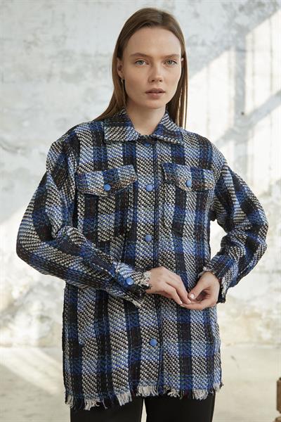 Püskül Detay Çıtçıtlı Mavi Gömlek