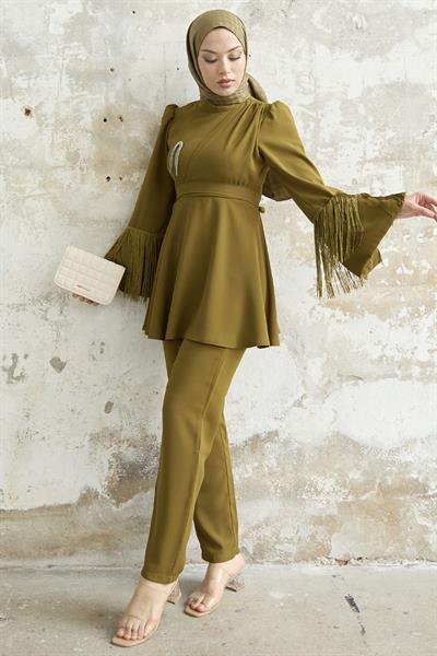 Püsküllü Kol Taşlı Krep Yağ Yeşili Takım