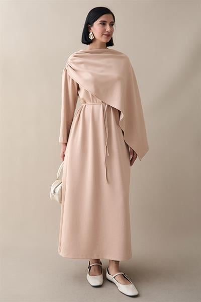 Atkılı Bej Modal Elbise