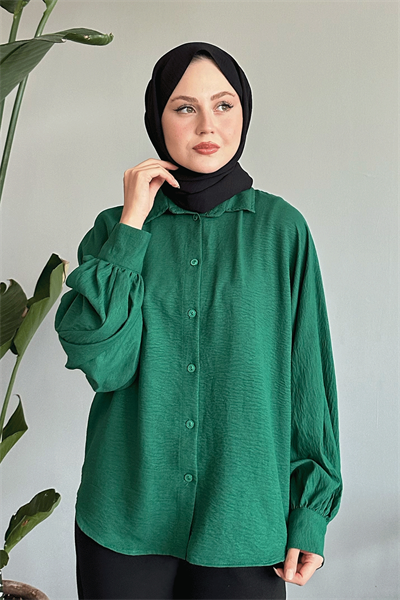 Salaş Basic Zümrüt Yeşili Gömlek