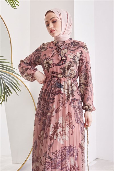 Serena Çiçek Desen Piliseli Gül Kurusu Şifon Elbise