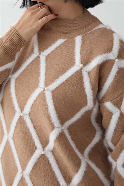 Şeritli İnci Detay Camel Triko Kazak