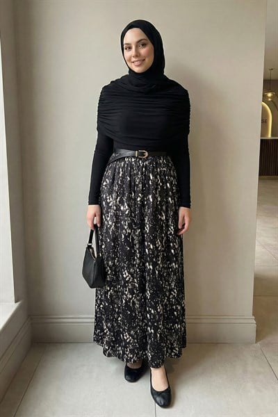 Şifon Sandy Kemerli Drapeli Siyah Fırça Desen Elbise