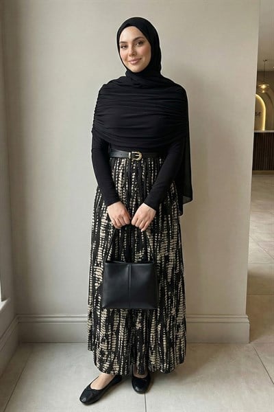 Şifon Sandy Kemerli Drapeli Siyah Puantiye Desen Elbise