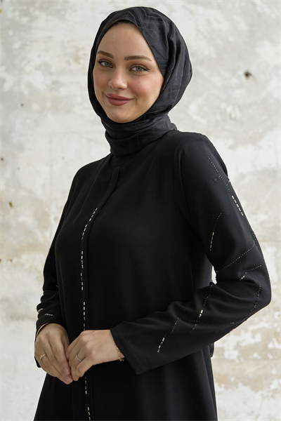 Sıralı Taş Nakışlı Siyah Ferace