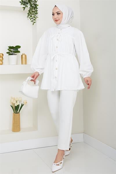 Taş Düğmeli Büzgülü Ekru Gömlek