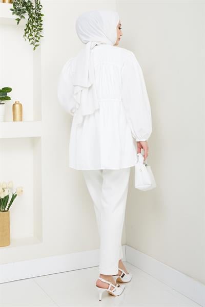 Taş Düğmeli Büzgülü Ekru Gömlek