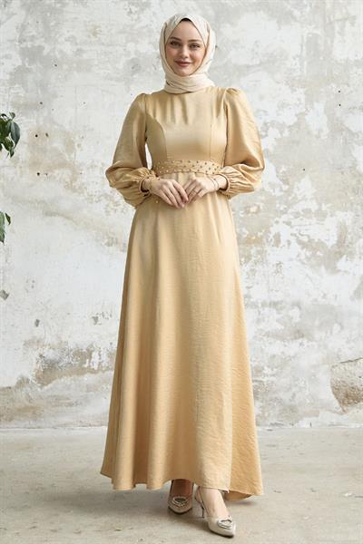 Taş Kuşaklı Simli Sarı Saten Elbise