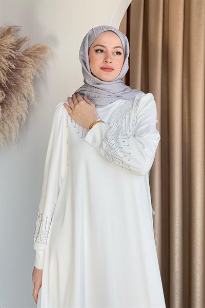 Taşlı İncili Beyaz Scuba Elbise