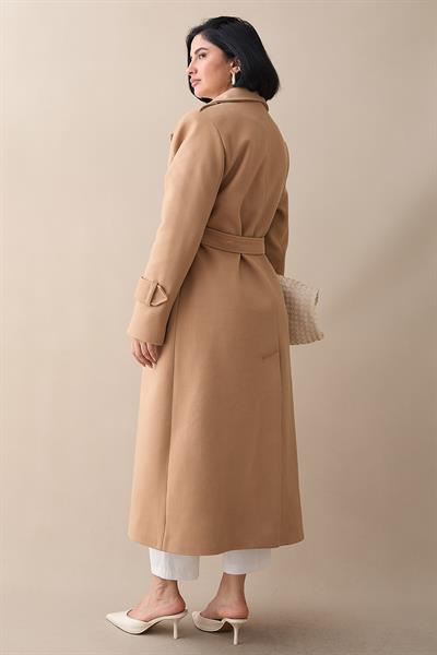 Tek Kapaklı Cepli Kuşaklı Camel Kaşe Kaban