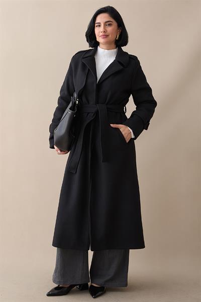 Tek Kapaklı Cepli Kuşaklı Siyah Kaşe Kaban