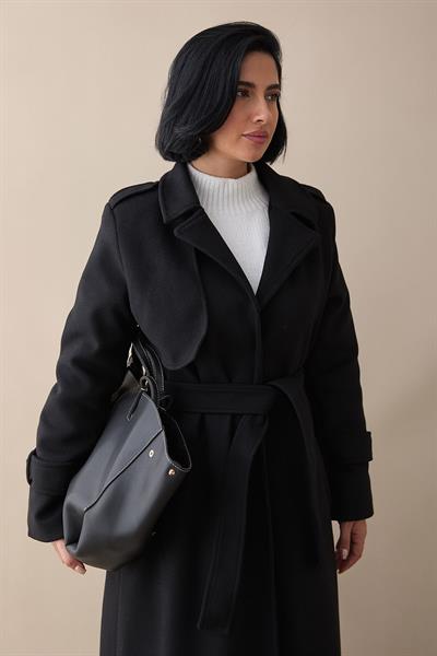 Tek Kapaklı Cepli Kuşaklı Siyah Kaşe Kaban