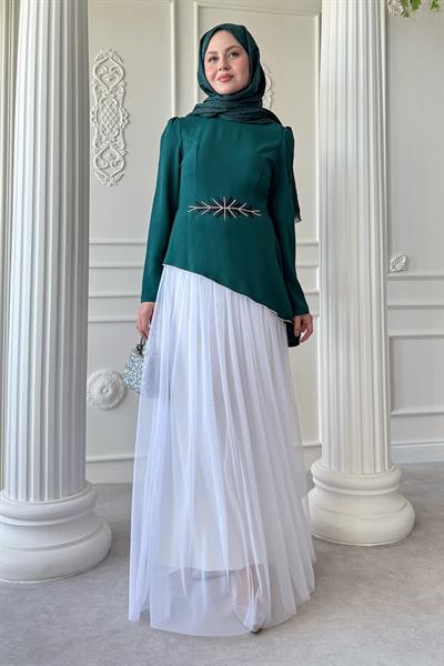 Tül Etekli Taş Detaylı Zümrüt Yeşili Elbise