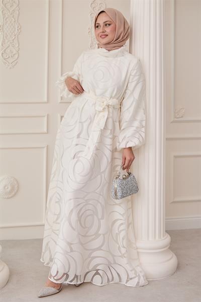 Tüllü Balon Kol Beyaz Elbise