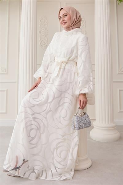 Tüllü Balon Kol Beyaz Elbise