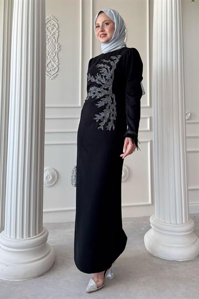 Taş Yaka Tüylü Kol Siyah Abiye