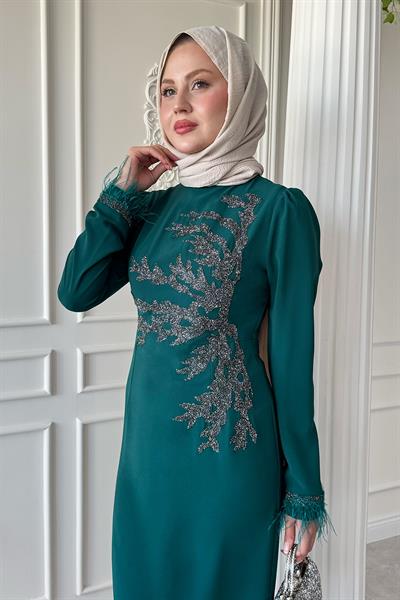 Taş Yaka Tüylü Kol Zümrüt Yeşili Abiye
