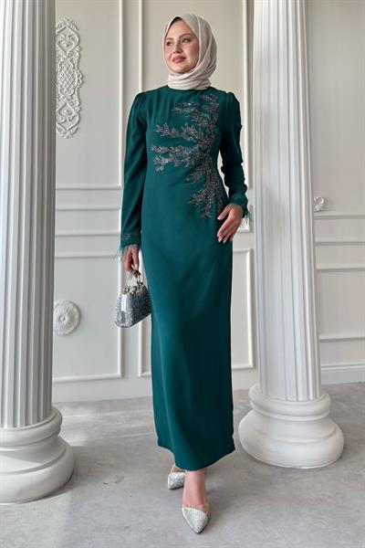 Taş Yaka Tüylü Kol Zümrüt Yeşili Abiye