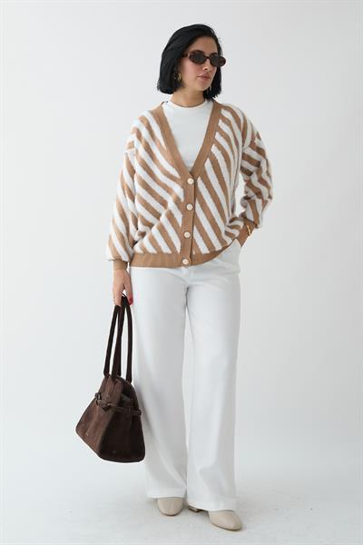 Tüy Şeritli Kısa Camel Triko Hırka