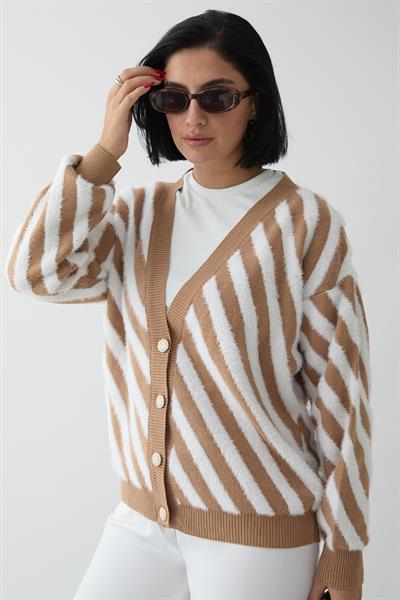 Tüy Şeritli Kısa Camel Triko Hırka