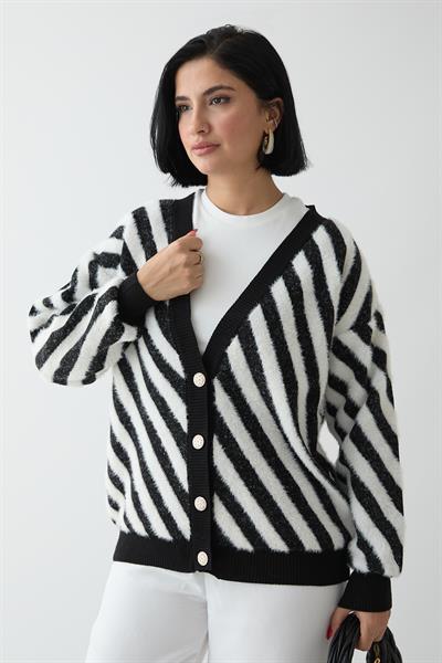 Tüy Şeritli Kısa Siyah Triko Hırka