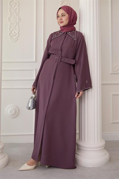 Üçgen Yaka Taşlı Gül Abaya