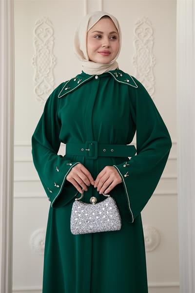 Üçgen Yaka Taşlı Zümrüt Yeşili Abaya
