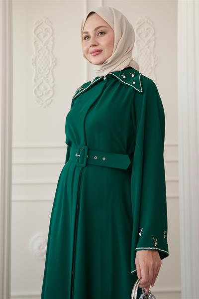 Üçgen Yaka Taşlı Zümrüt Yeşili Abaya