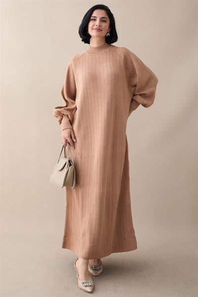 Uzun Balon Kol Camel Triko Elbise