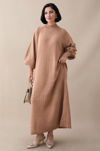 Uzun Balon Kol Camel Triko Elbise