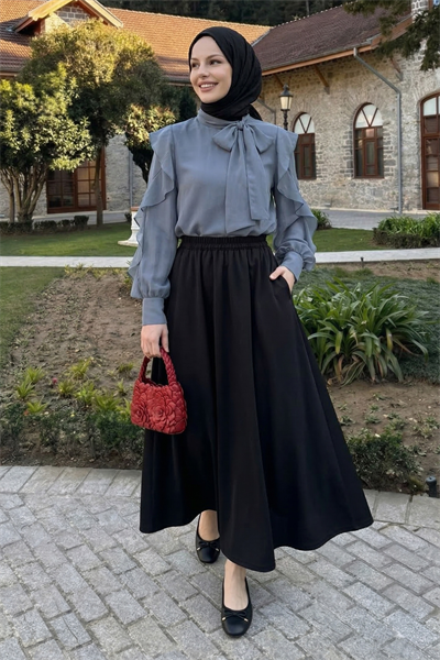 Uzun Kloş Cepli Siyah Duble Kumaş Etek