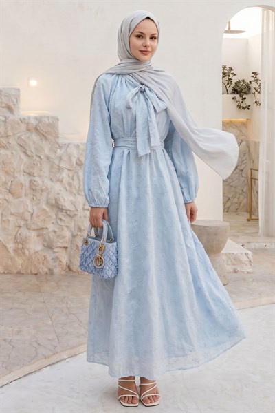 Yakası Bağcıklı Kuşaklı Bebe Mavisi Elbise