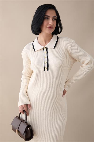 Yakası Biyeli Ekru Triko Elbise