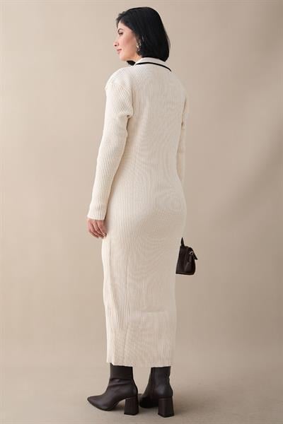 Yakası Biyeli Ekru Triko Elbise