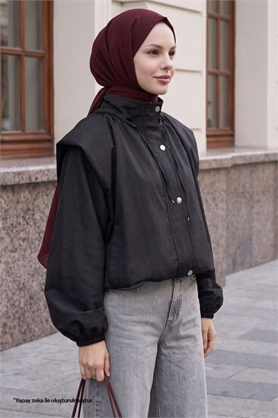 Yakası Büzgülü Siyah Bomber Ceket